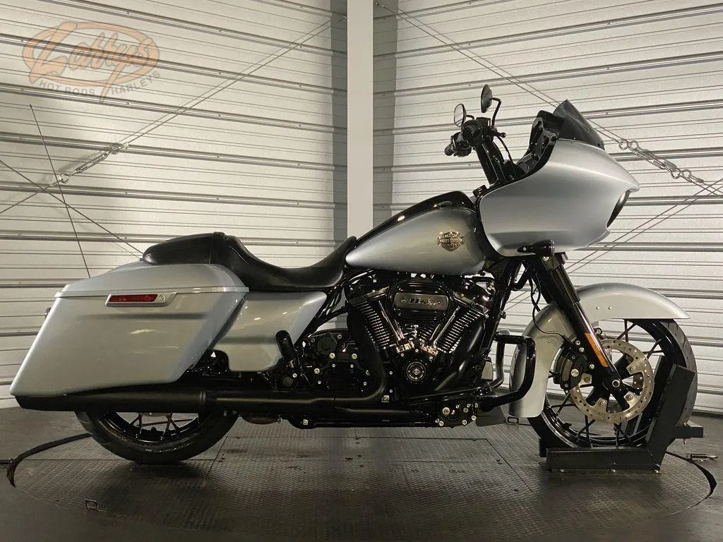 2023 Harley-Davidson FLTRXS - Road Glide Special